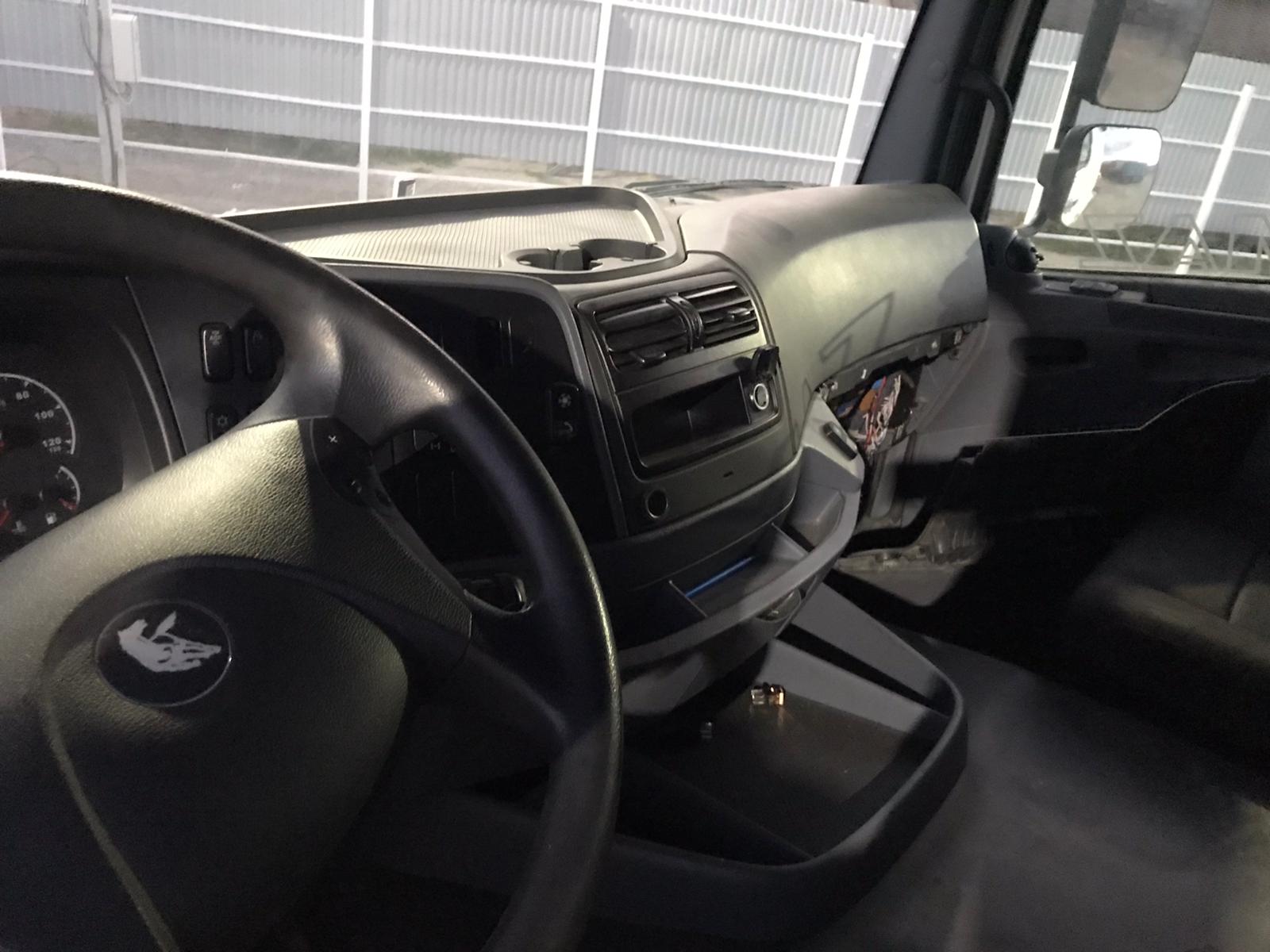 КамАЗ 5490 4x2 Седельный тягач 2018 г. - фото 15